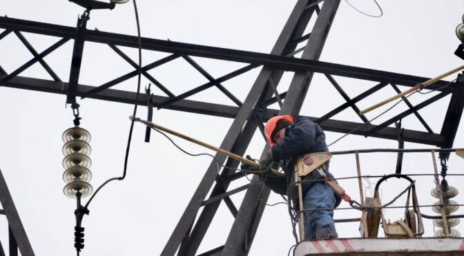 В Жовтих Водах та на Криворіжжі відбудуться планові відключення електроенергії