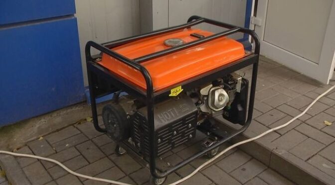 Хмельничина: Оновлений графік погодинних відключень світла на 26 лютого