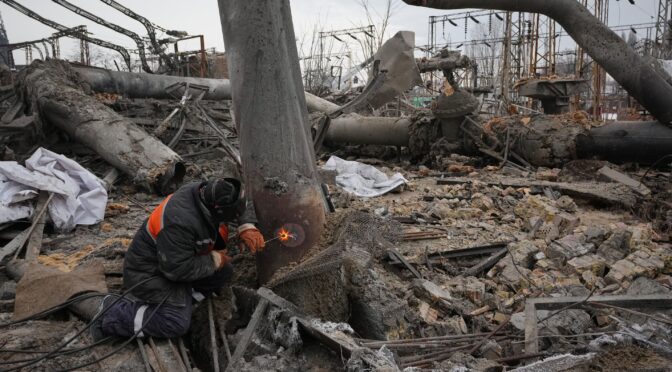 Сумські комунальники та енергетики отримають доплати