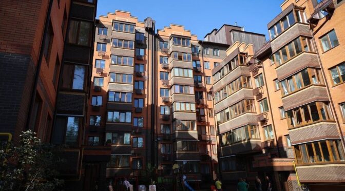 Програма Стійкості в Київській ОВА: Компенсації та Підтримка Територіальних Громад