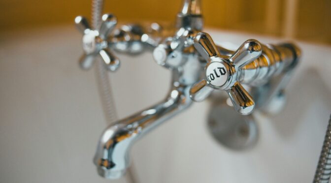 Вінниця: Планові Відключення Водопостачання, Тепла та Електроенергії у Цих Районах