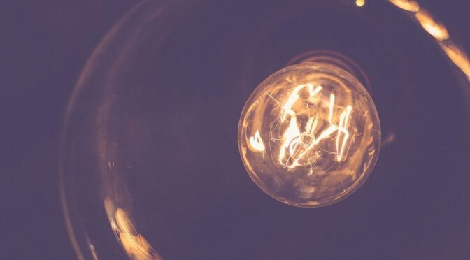 Погодинні відключення світла на Житомирщині 20 березня: оновлено графік відключень