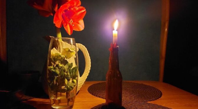 Черкащина: Графіки погодинних відключень світла на 23 березня