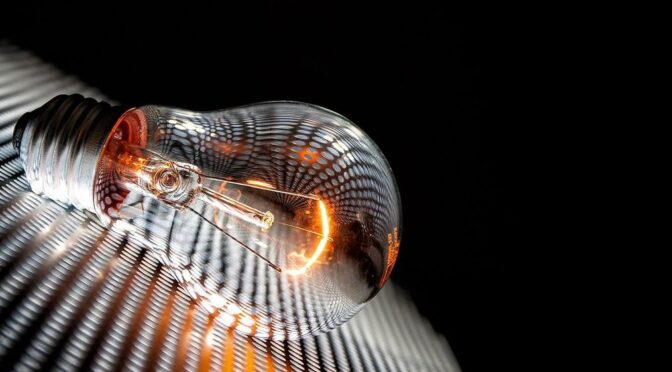 Графік відключень електроенергії в Житомирській області на 23 березня: що потрібно знати