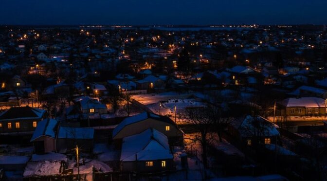 Укренерго оголошує про графіки відключення електроенергії через атаки на енергетику