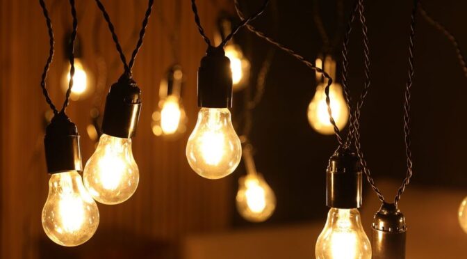 Планові відключення електроенергії у Дніпрі, Жовтих Водах та Вільногірську 6 квітня