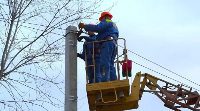 Атака російських військ призвела до знеструмлення споживачів у Запорізькому районі