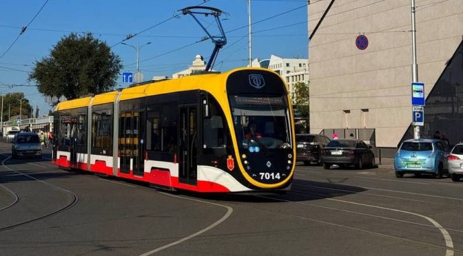 В Одесі відновили рух чотирьох трисекційних трамваїв на маршруті №7
